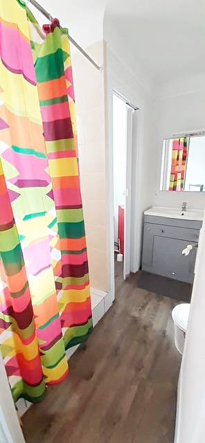Salle de bain de l’appartement à Hossegor